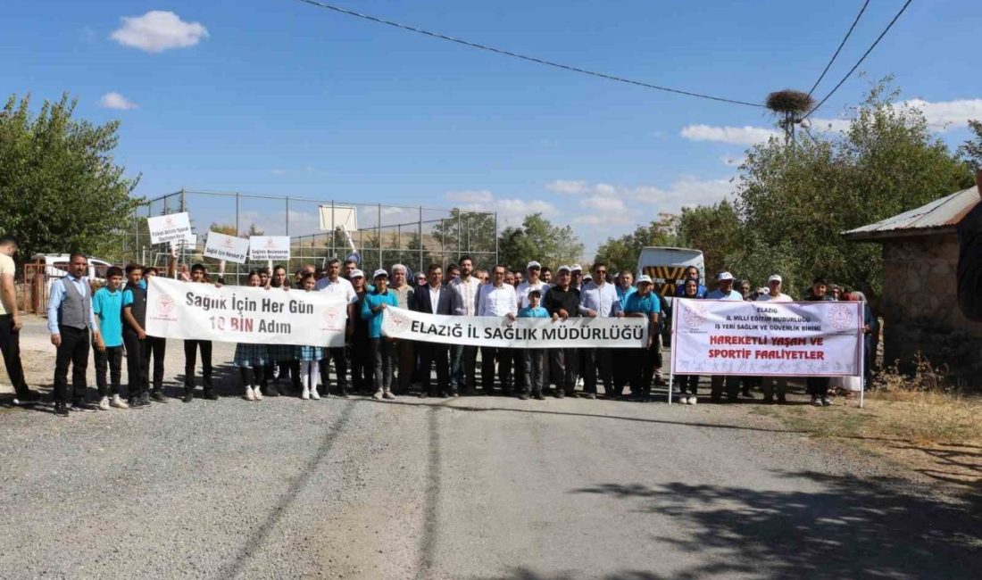Elazığ’ın Kovancılar ilçesinde doğa yürüyüşü düzenlendi. İl Sağlık Müdürlüğü tarafından