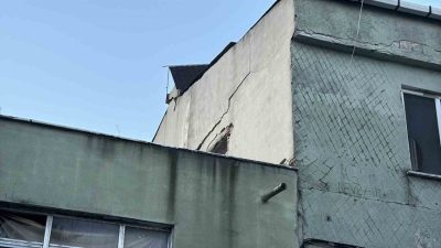 Küçükçekmece’de sabaha karşı yabancı uyruklu şahısların kaldığı bir evdeki termosifonda