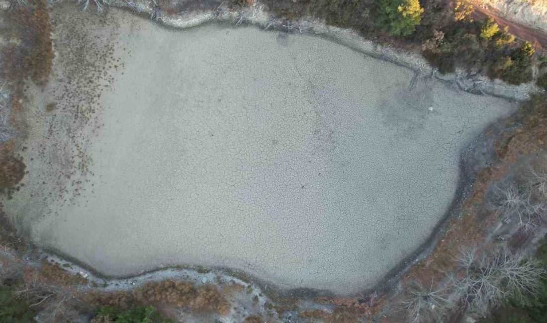 Denizli’nin Çameli ilçesinde doğal güzelliğiyle hem yaz hem de kışın