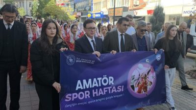 Amatör Spor Haftası, Kütahya’da coşkulu bir yürüyüşle başladı. Kütahya Gençlik