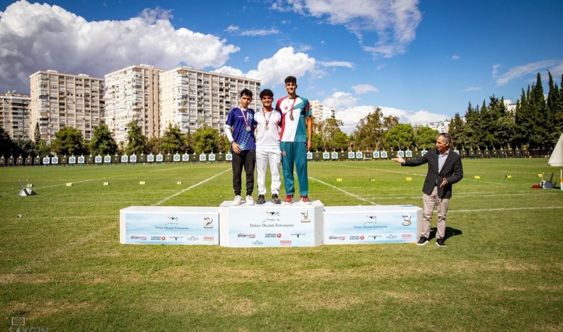 Kayserili okçu Kutay Tek; 2025 Açık Hava Türkiye Şampiyonası’nda bir