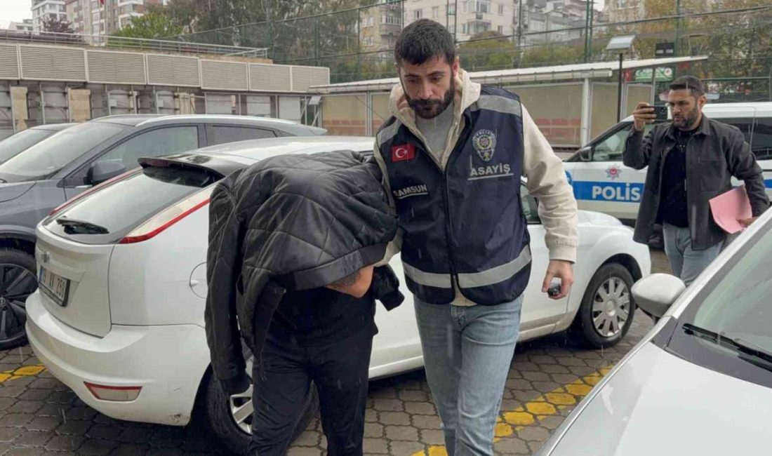 Kuyumcudan 50 gram altın çaldı Samsun’da bir kuyumcudan 50 gram altın çalan şüpheli, polis ekiplerince