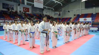 Türkiye Karate Federasyonu tarafından düzenlenen Kyokushin Milli Takım seçmeleri Karabük’te