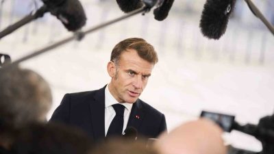Fransa Cumhurbaşkanı Emmanuel Macron, Hamas’ın Gazze’de ateşkes planına verdiği yanıtın