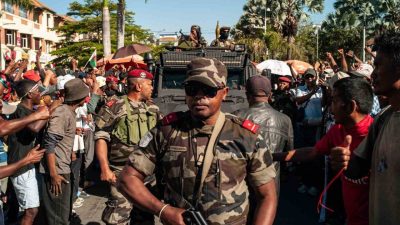 Madagaskar Yüksek Anayasa Mahkemesi, Devlet Başkanı Andry Rajoelina’nın ülkeyi terk