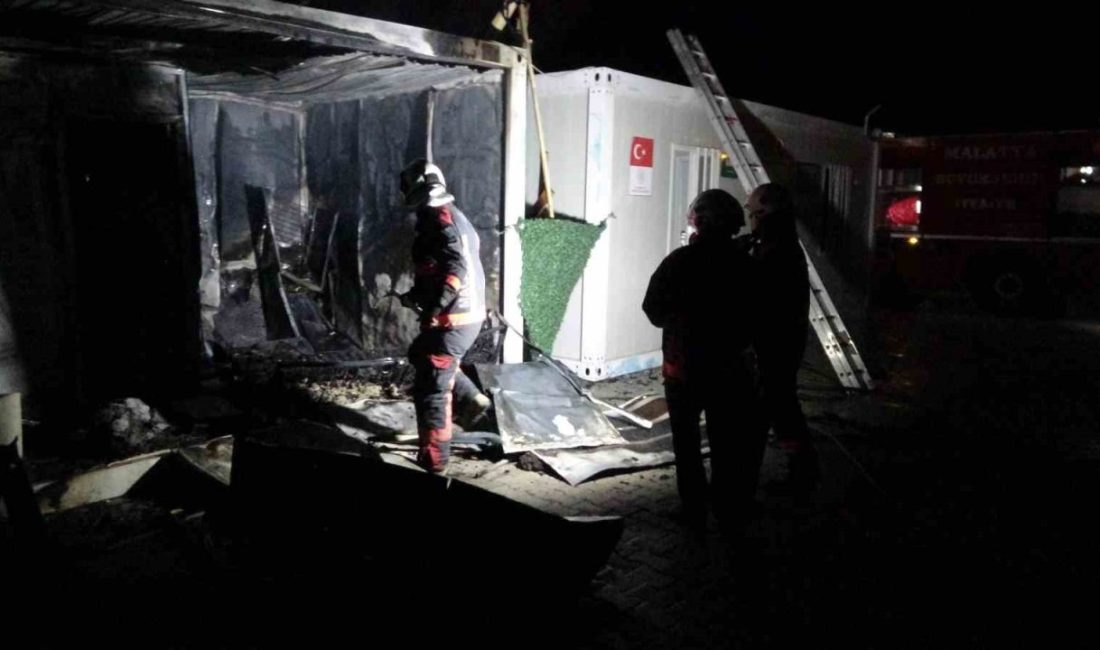 Malatya’da bir konteyner kentte çıkan yangın paniğe neden oldu. Yangına