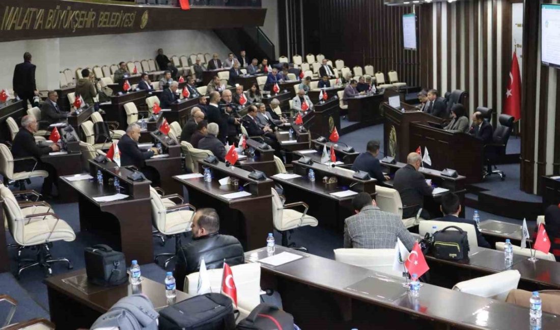 Malatya’dan 3 Bakan’a fahri hemşerilik beratı verildi Malatya Büyükşehir Belediye Meclisi, 6 Şubat depremlerinin ardından kente verdikleri