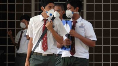 Malezya Eğitim Bakanlığı’ndan yapılan açıklamada, yaklaşık 6 bin öğrencinin grip