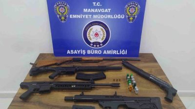 Manavgat İlçe Emniyet Müdürlüğü ekiplerince 19 adrese düzenlenen eş zamanlı