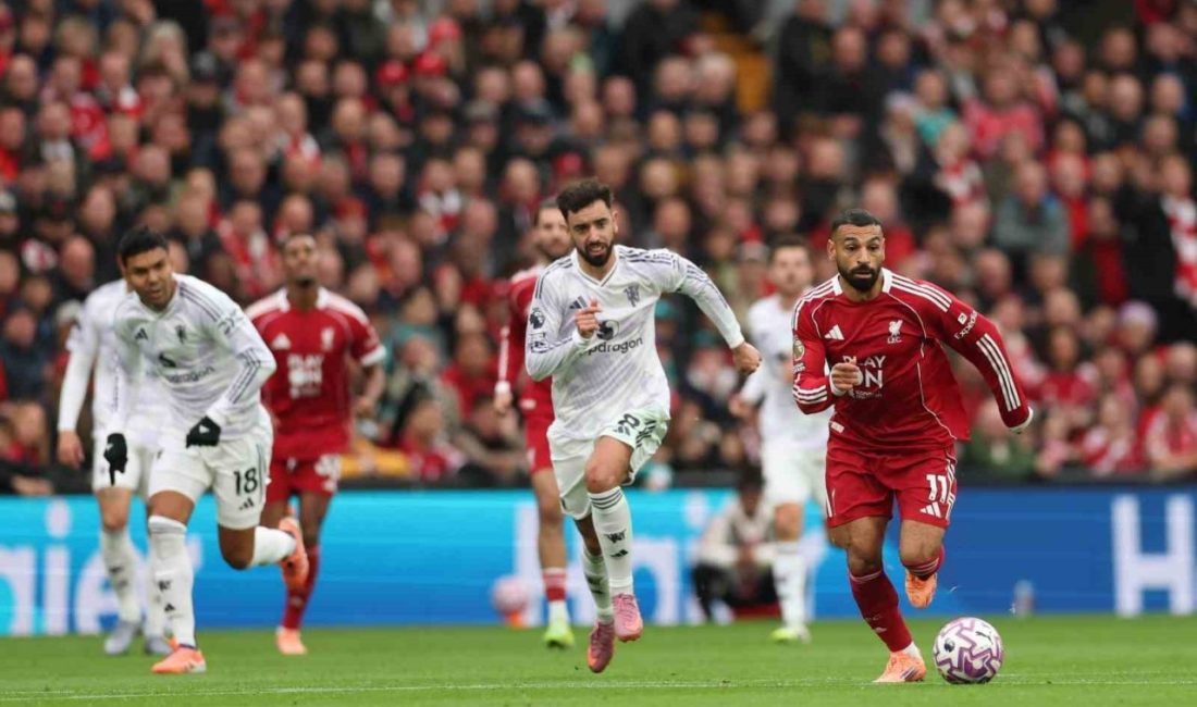Manchester United, Liverpool deplasmanında galip Manchester United, Premier Lig’in 8. haftasında deplasmanda karşılaştığı Liverpool’u 2-1’lik