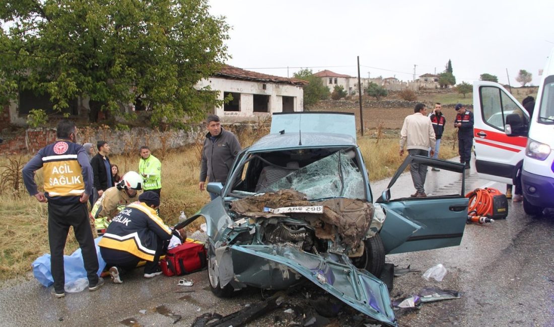 Manisa’da yağmur kazayı da beraberinde getirdi: 1 bebek öldü, 5 kişi yaralandı Manisa’nın Kula ilçesi D300 karayolunda yağmurlu havada meydana gelen kazada