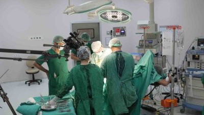 Malatya Eğitim ve Araştırma Hastanesi’nde, Türk Kolon ve Rektum Cerrahisi