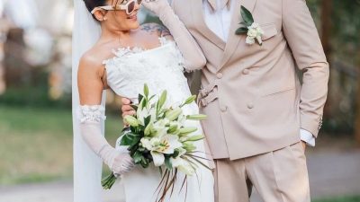 Denizlili sanatçı Melek Mosso, iki yıl önce nikah masasına oturduğu