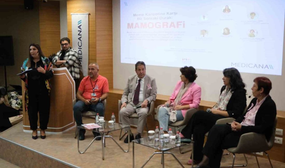 Meme Kanseri Farkındalık ayı dolayısıyla bilgilendirmede bulunan uzmanlar, erken teşhisin