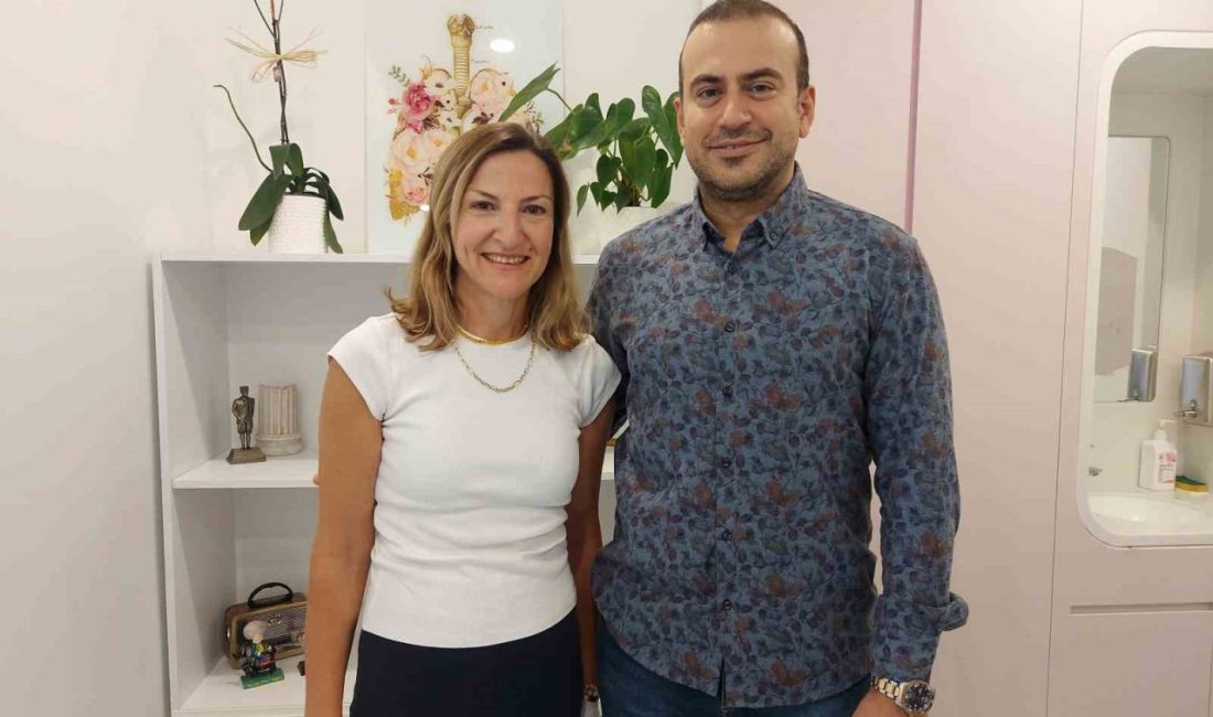 İzmir’de yaşayan 51 yaşındaki Cavidan Akkaya, kedisi ‘Şanslı’da fark ettiği