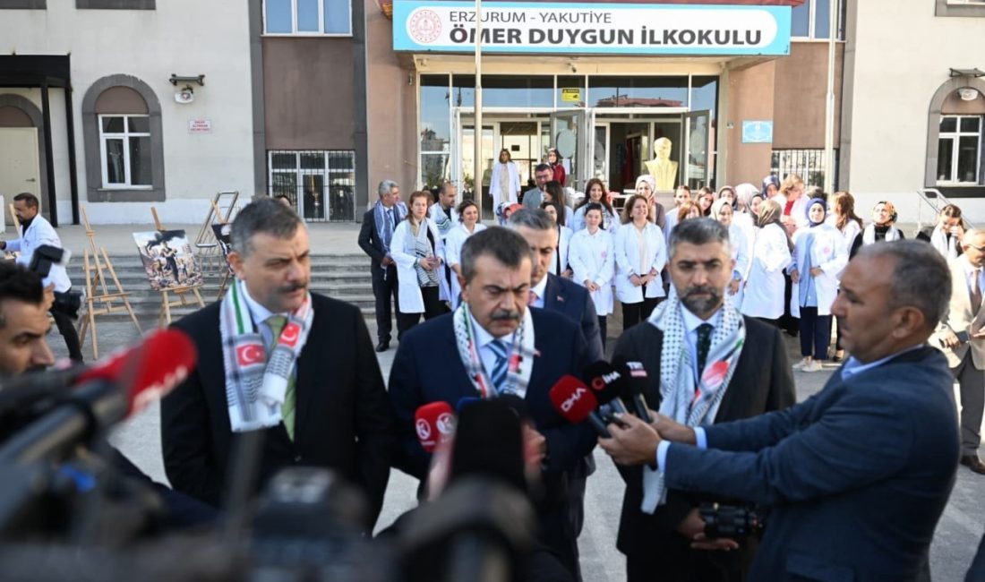 Milli Eğitim Bakanı Yusuf Tekin, “İnsanların birbirlerinin haklarına saygı duyduğu,