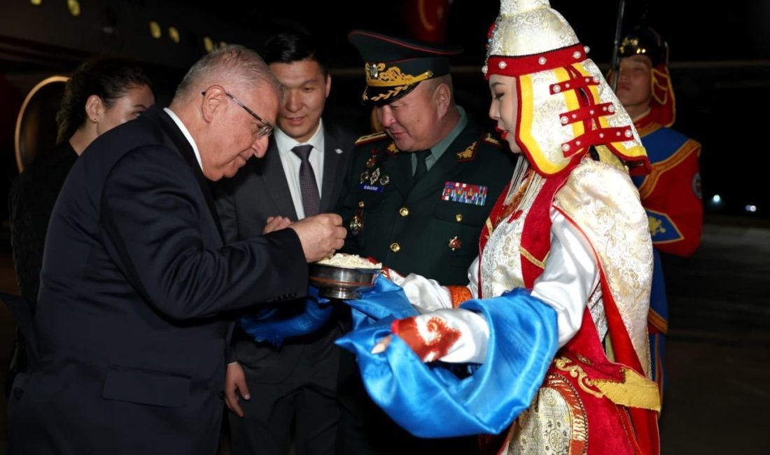 Milli Savunma Bakanı Yaşar Güler, resmi temaslarda bulunmak ve Makine