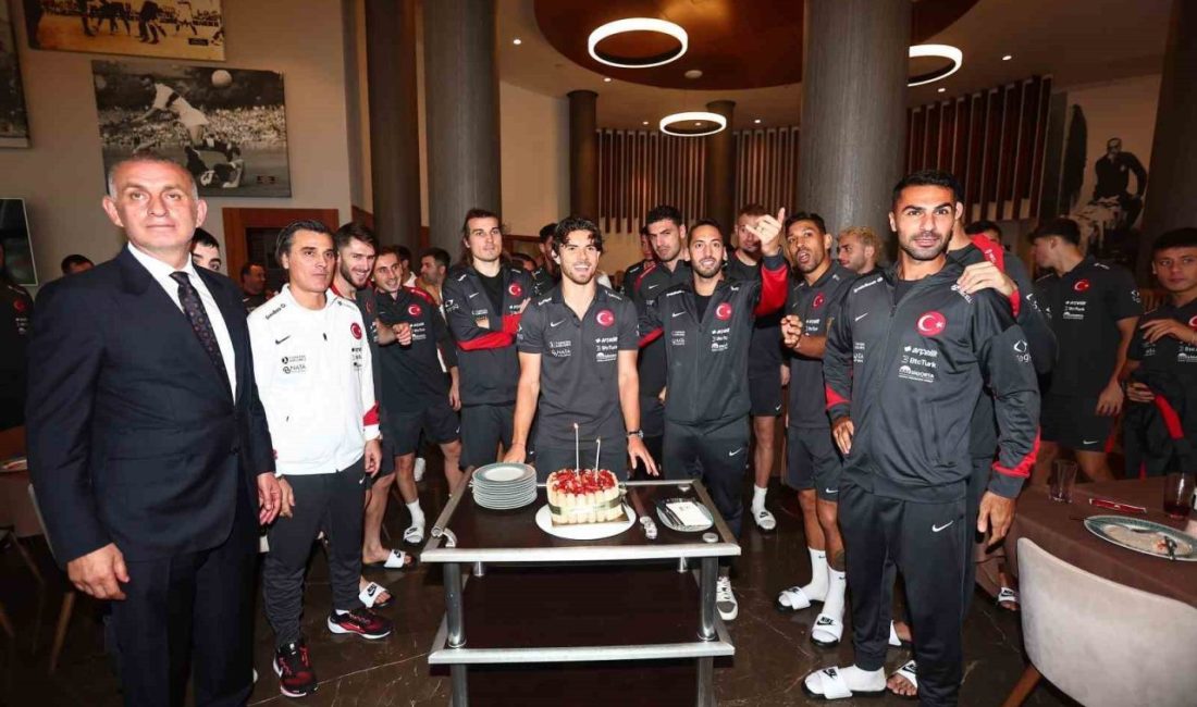 A Milli Takım futbolcularından Ferdi Kadıoğlu’nun doğum günü, Ay-yıldızlıların kamp