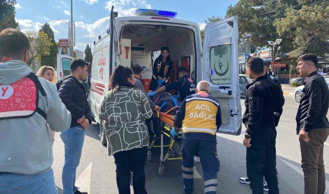 Elazığ’da yolun karşısına geçmeye çalışan yaşlı kadın, minibüsün çarpması sonucu