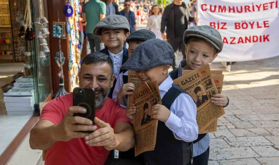 Manavgat Belediyesi Side Kreş ve Gündüz Bakımevi öğrencileri, 29 Ekim