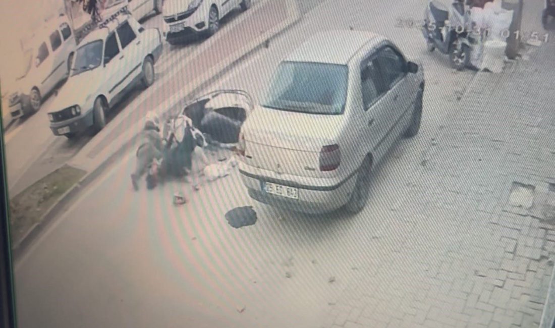 Bursa’nın İnegöl ilçesinde meydana gelen kazada motosiklet yayaya çarptı: 2