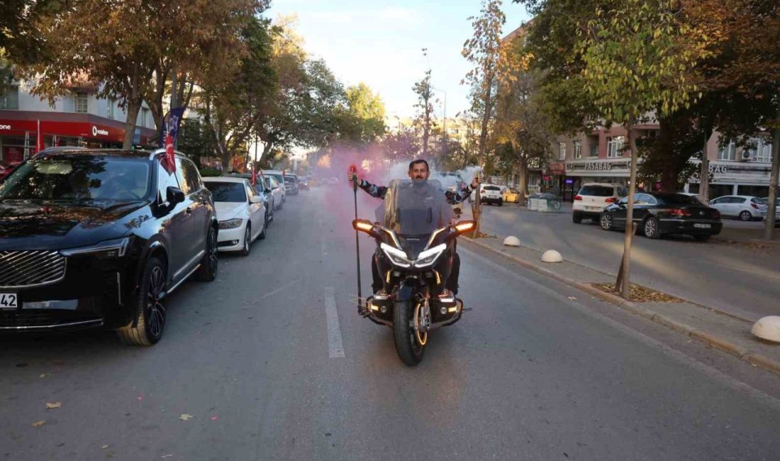 Konya’da babasıyla beraber motosikletle umreye gitme hayali olan adam, babasının