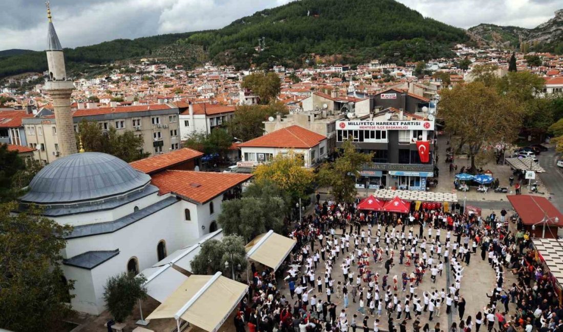 29 Ekim Cumhuriyet Bayramı kutlamaları çerçevesinde, Muğla MTK Koleji tarafından