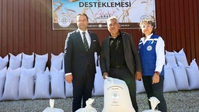 Muğla Büyükşehir Belediyesi, tarımsal üretimi desteklemek, üreticilerin girdi maliyetlerini azaltmak