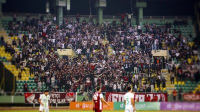 Seza Çimento Elazığspor, Muğlaspor maçına taraftarlarının alınmayacağını belirtti. Bordo-Beyazlı ekip,