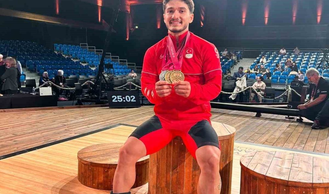 Milli halterci Muhammed Furkan Özbek, 65 kg koparmada ilk hakkında