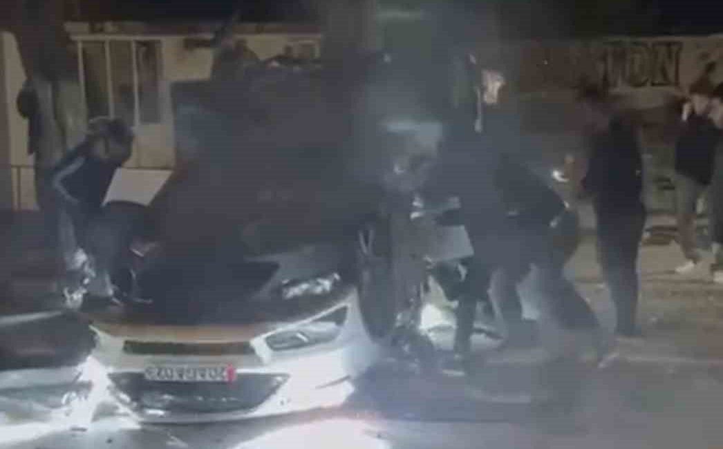 Muş’ta iki otomobilin çarpışması sonucu 2 kişi yaralandı. Edinilen bilgilere