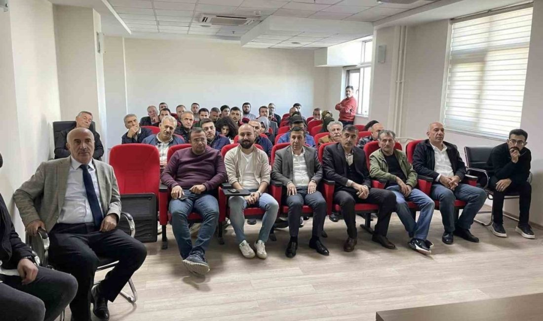 Muş’ta uyuşturucu bağımlılığıyla mücadele eğitimi verildi Muş İl Emniyet Müdürlüğü Narkotik Suçlarla Mücadele Şube Müdürlüğü ekipleri,