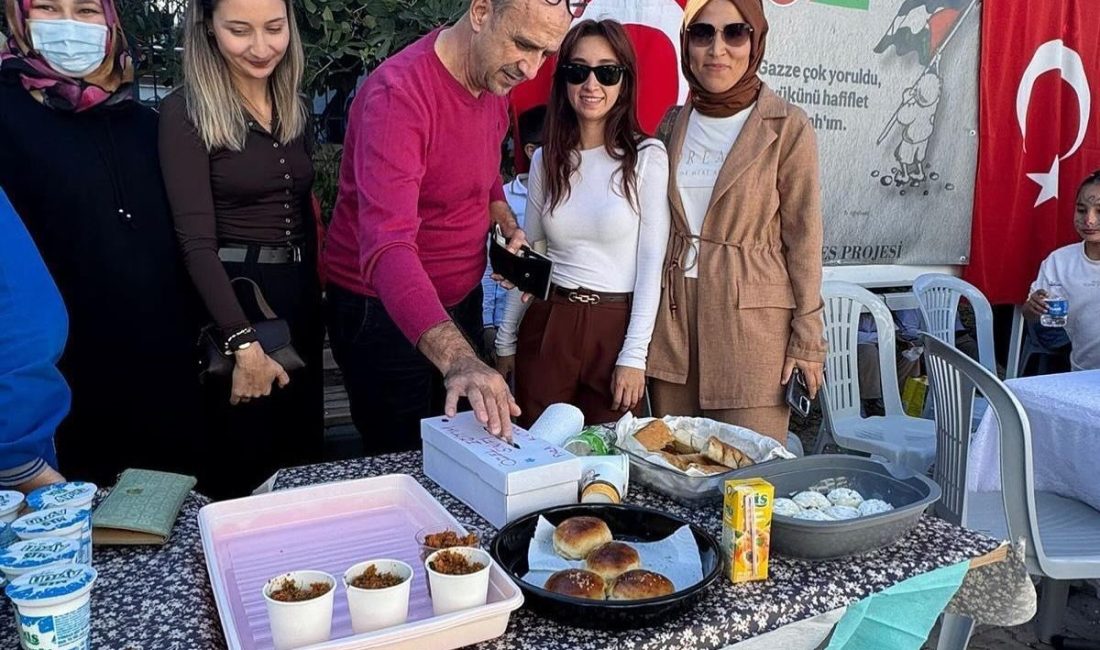 Çeşme Namık Kemal İlkokulu Okul Aile Birliği’nin öncülüğünde düzenlenen “Gazze
