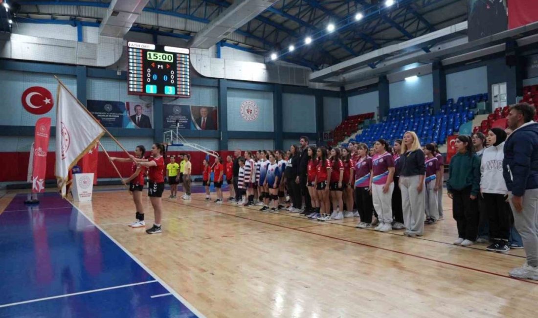 Okul sporları açılış seremonisiyle başladı 2026 Okul Sporları sezonu düzenlenen açılış seremonisiyle başladı. Gençlik ve