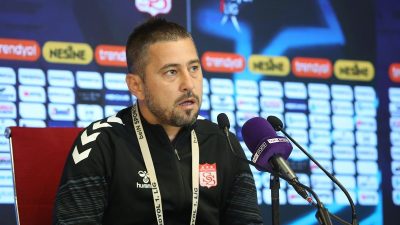 Özbelsan Sivasspor Yardımcı Antrenörü Ömer Ateş, Hatayspor maçının ardından yaptığı
