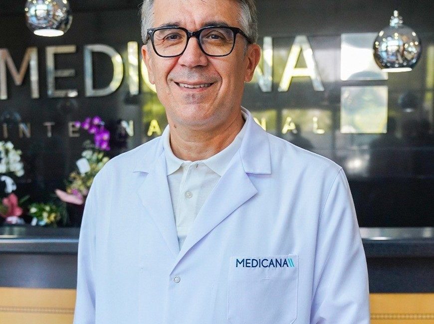 Op. Dr. Deniz: “Menopozda hormonlar yeniden düzenlenirken sistem geçici olarak yapılandırılır” Medicana Sağlık Grubu Kadın Hastalıkları ve Doğum Uzmanı Op. Dr.