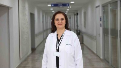 Beyne giden ana damarlardan biri olan karotis arterlerde (şah damarlarında)