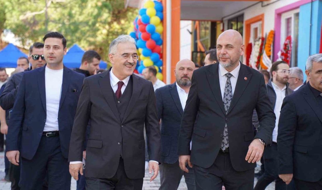 Orhangazi’de anaokulunun resmi açılışını TOBB Başkanı yaptı Türkiye Odalar ve Borsalar Birliği tarafından başlatılan 154 ilçeye 154