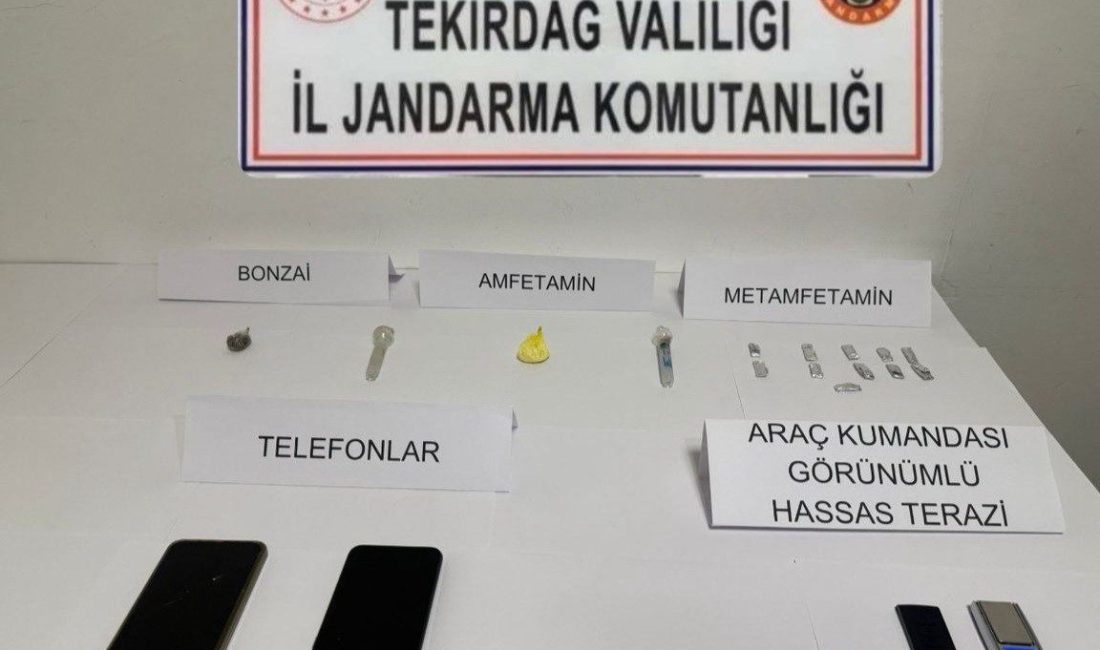 Tekirdağ’ın Çerkezköy ilçesinde ormanlık alanda üzerinde satışa hazır uyuşturucu ile