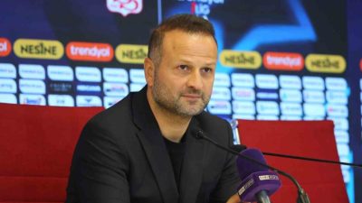 Özbelsan Sivasspor Teknik Direktörü Osman Zeki Korkmaz, hakemlerin bazı kasıtları