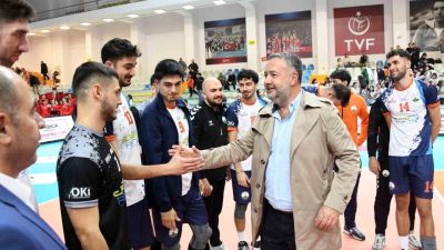 Arabica Coffee House Erkekler 1. Ligi’nde mücadele eden Osmangazi Belediyespor