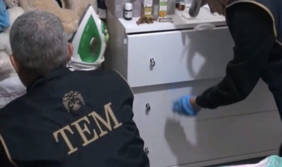 Osmaniye’de DEAŞ operasyonu: 2 şüpheli tutuklandı Osmaniye’de polis ekiplerince terör örgütü DEAŞ’a yönelik düzenlenen operasyonda gözaltına