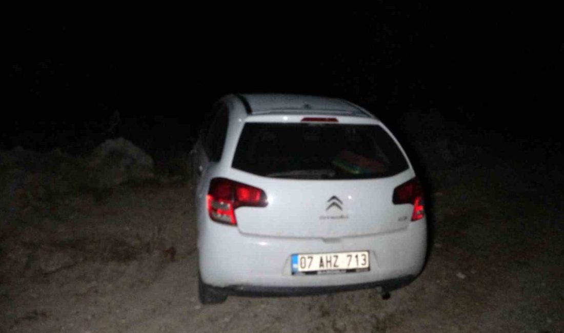 Antalya’nın Manavgat ilçesinde Oymapınar Barajı yolunda sürücüsünün direksiyon hakimiyetini kaybettiği