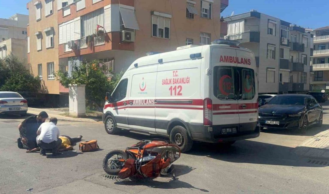 Antalya’nın Manavgat ilçesinde otomobille motosikletin çarpışması sonucu meydana gelen kazada
