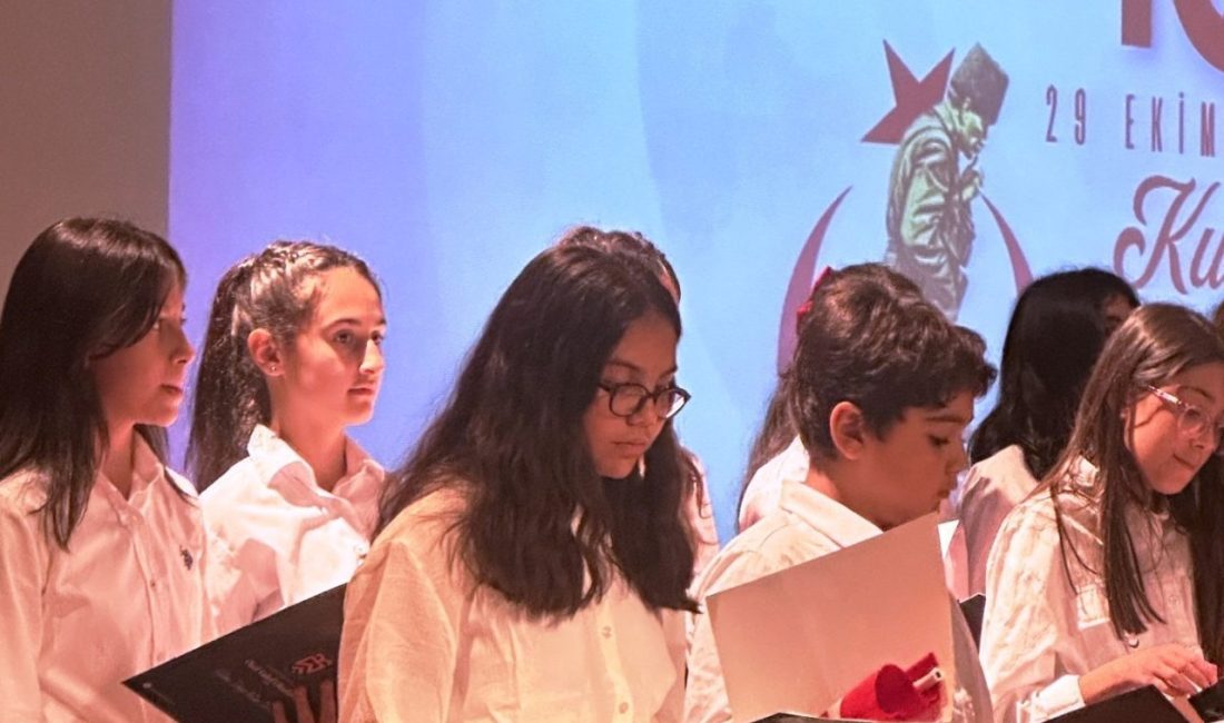 Atatürk Üniversitesi Özel Vakıf Okulları, Türkiye Cumhuriyeti’nin kuruluşunun102. yıl dönümünü