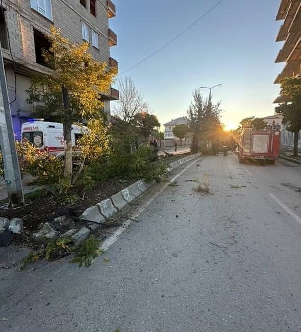 Ağrı’nın Patnos ilçesi Atatürk Mahallesi Mezarlık mevkiinde meydana gelen trafik