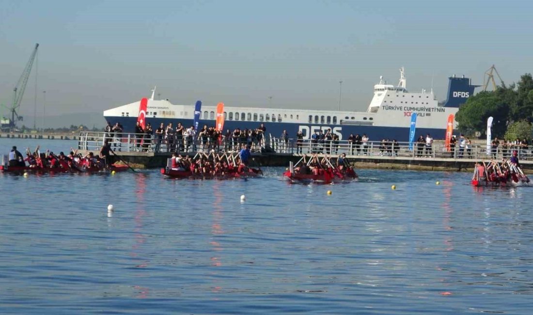 Pendik Belediyesi tarafından düzenlenen ’2025 Cumhuriyet Kupası Dragon Bot Yarışları’