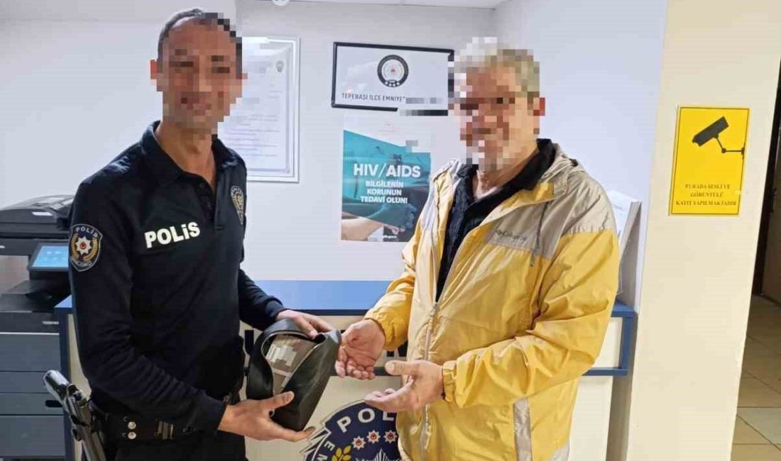 Eskişehir’de bir alışveriş merkezinden bulunan ve karakola teslim edilen 200