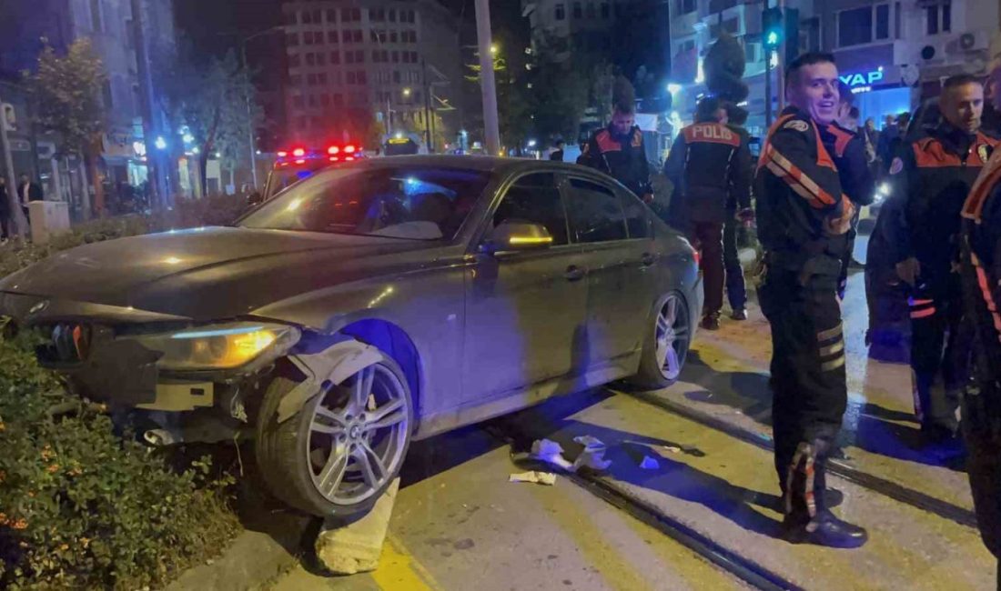 Eskişehir’de, polisin ’dur’ ihtarına uymayarak, lastiği patlamasına rağmen hızla kaçan