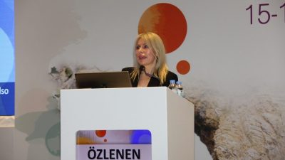 Akdeniz Üniversitesi (AÜ) Rektörü Prof. Dr. Özlenen Özkan, dünyanın ilk
